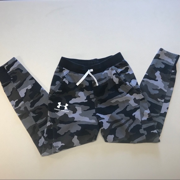 NWT UNDER ARMOUR BOYS RED CAMO camouflage SWEATPANTS JOGGERS